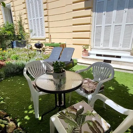 شقة Super Flat, Garden. Bnbrickeys